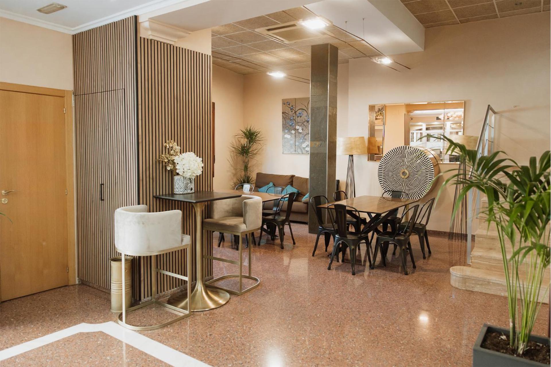 Anna Hotel