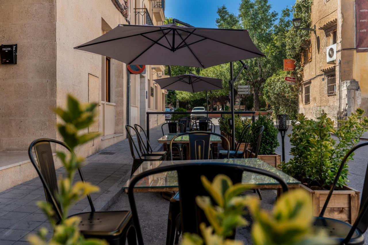 Hotel Anna 2*